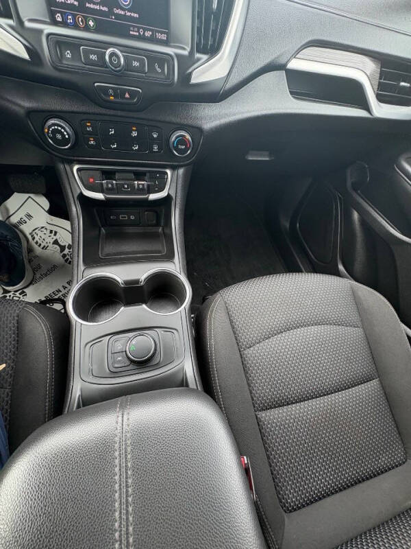 2024 GMC Terrain SLE