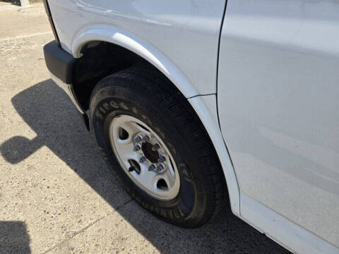 2019 Chevrolet Express 2500