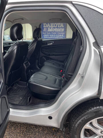 2017 Ford Edge Titanium