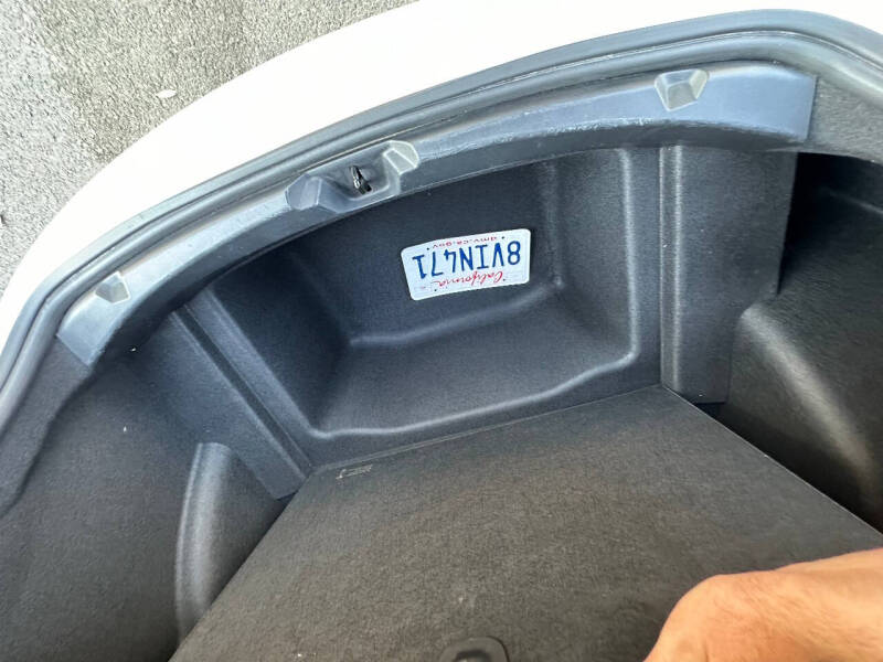 2021 Tesla Model 3 Base photo 23