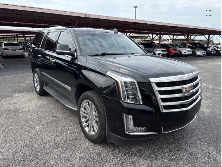 2018 Cadillac Escalade Standard