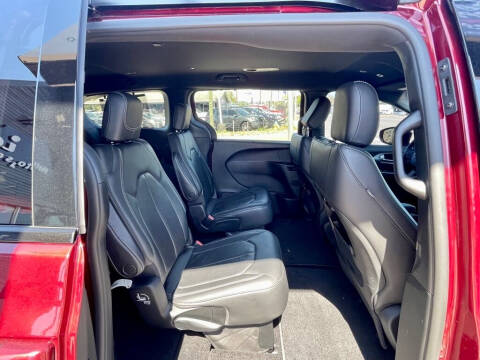 2018 Chrysler Pacifica Touring L