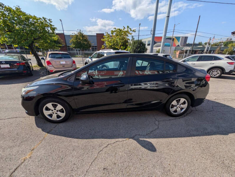 2017 Chevrolet Cruze LS Auto