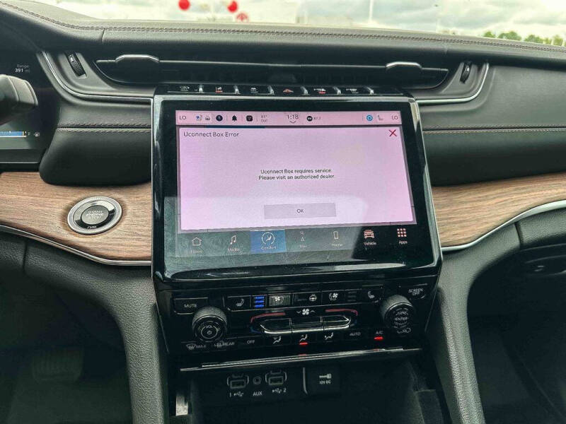 2022 Jeep Grand Cherokee Summit