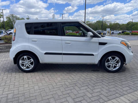 2010 Kia Soul +