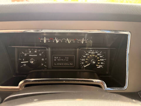 2013 Lincoln Navigator L