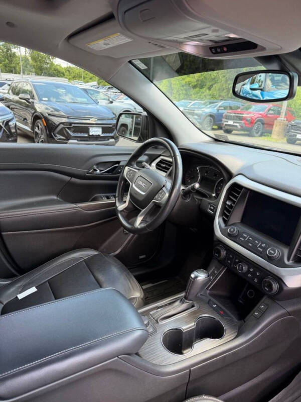 2019 GMC Acadia SLT-1
