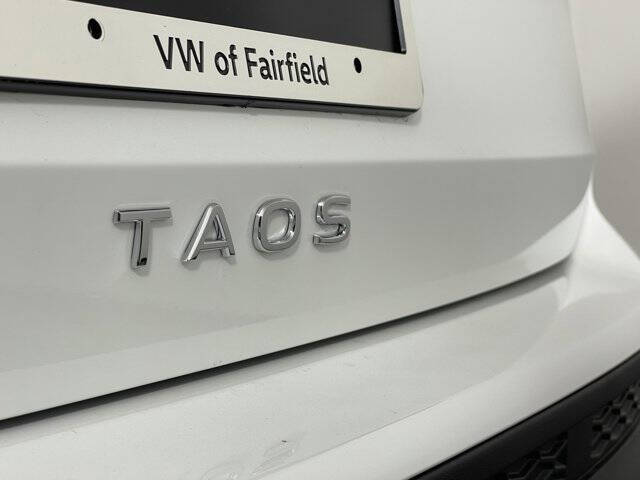 2025 Volkswagen Taos S