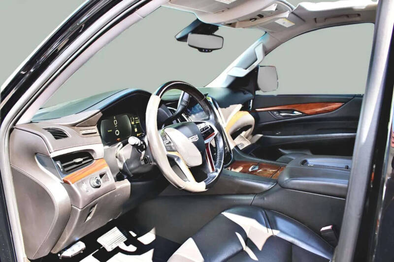 2015 Cadillac Escalade ESV Premium