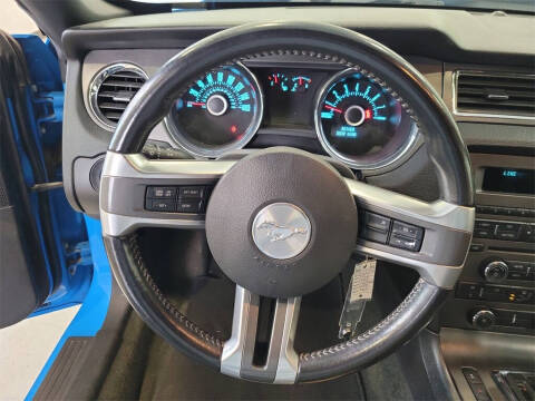 2013 Ford Mustang V6