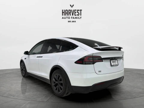 2023 Tesla Model X Standard Range