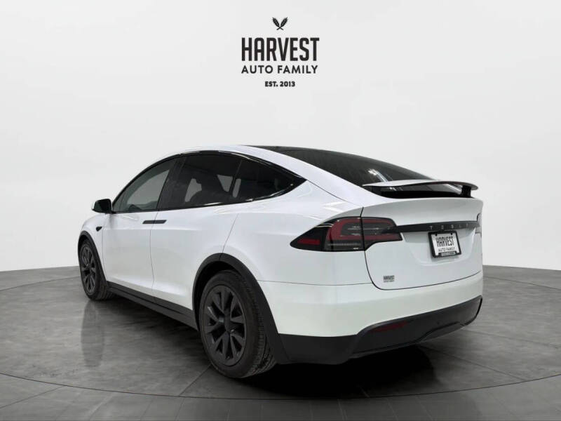 2023 Tesla Model X Standard Range