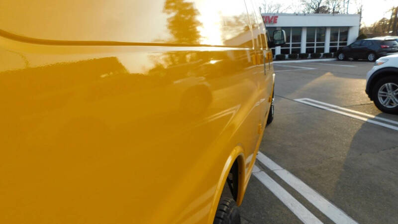 2017 GMC Savana 2500