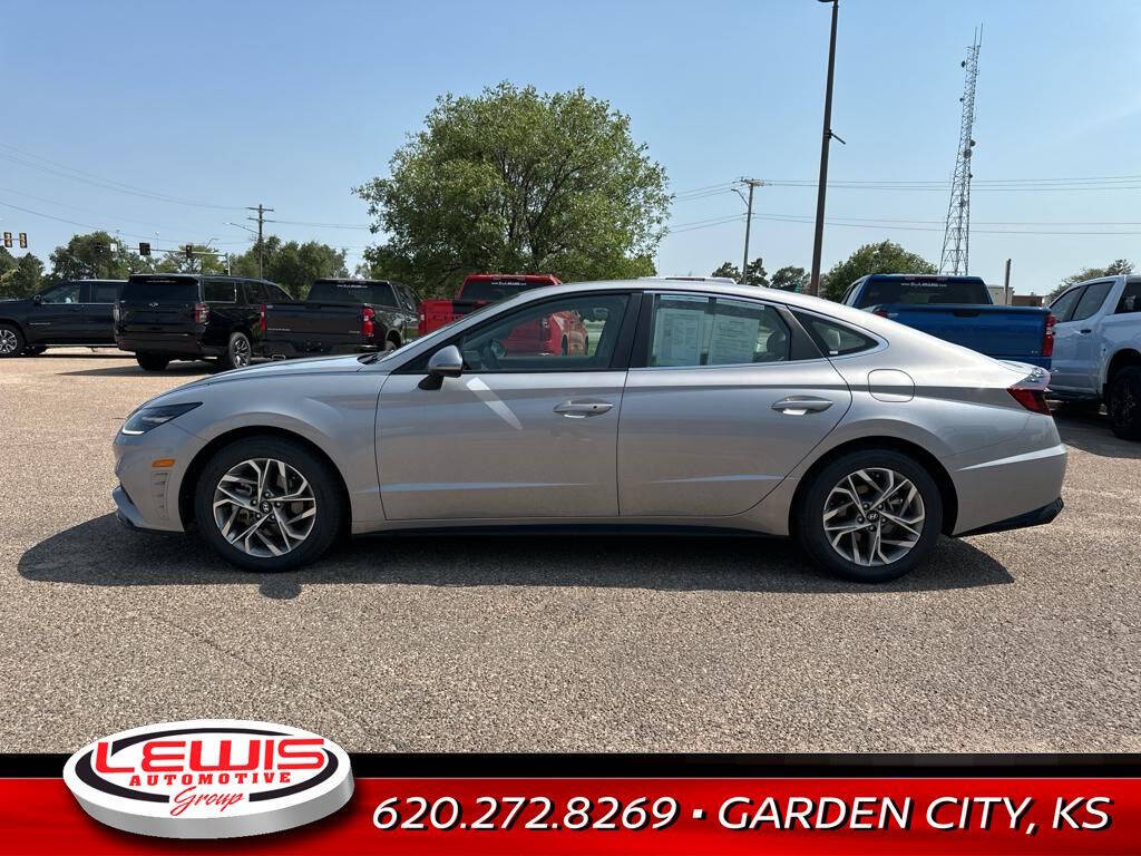 2023 Hyundai SONATA for sale at Lewis Chevrolet of Garden City in Garden City, KS