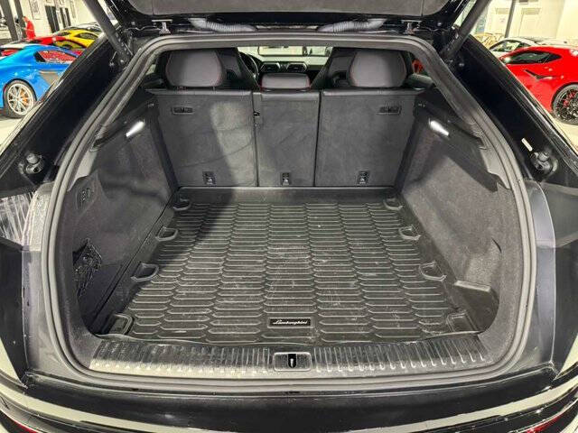 2022 Lamborghini Urus