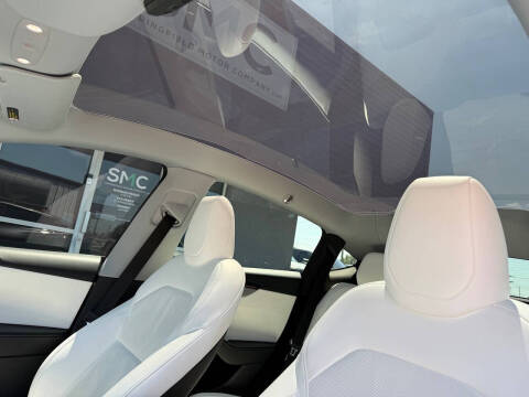 2026 Tesla Model Y Premium