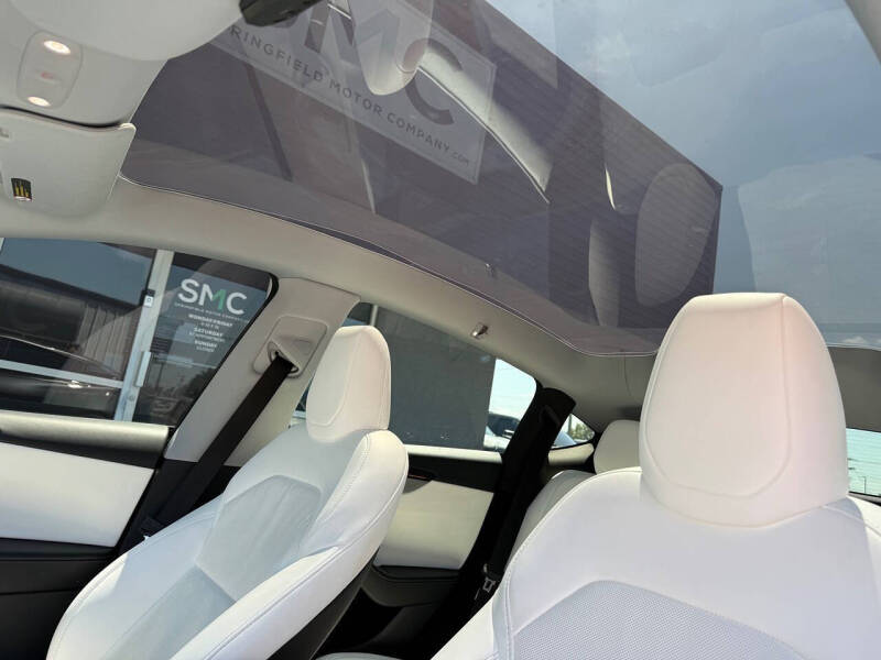 2026 Tesla Model Y Premium