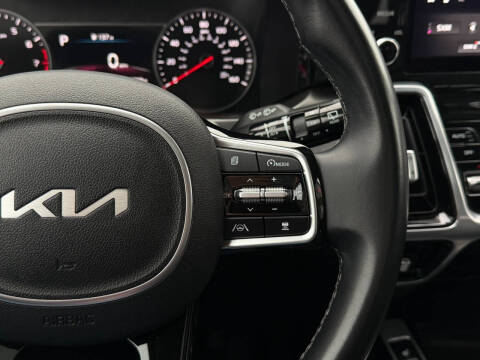 2022 Kia Sorento SX