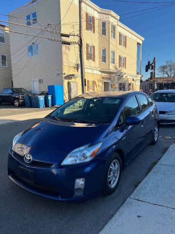 2010 Toyota Prius III