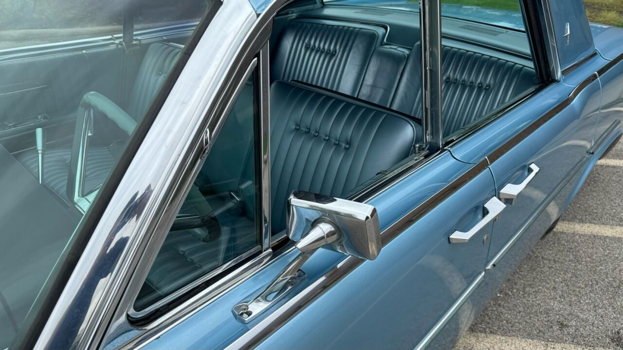 1964 Lincoln Continental 16