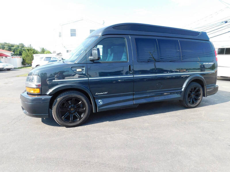 2018 Chevrolet Express 2500