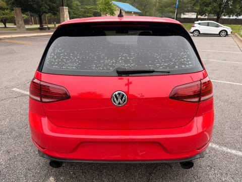2018 Volkswagen Golf GTI SE