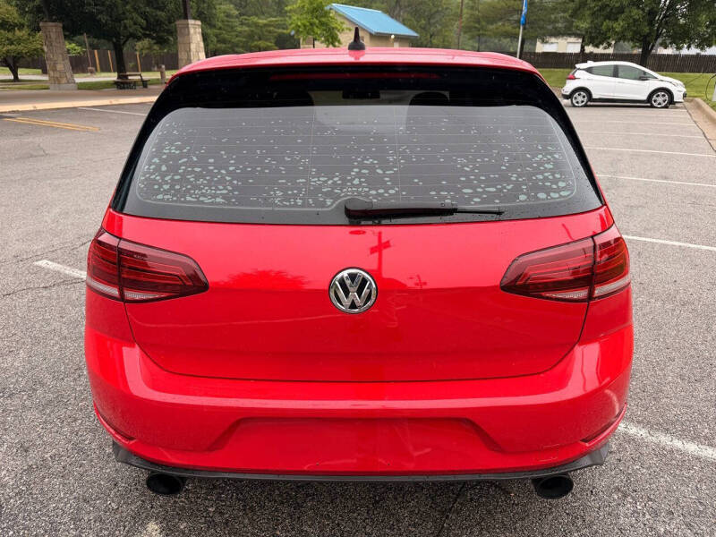 2018 Volkswagen Golf GTI SE