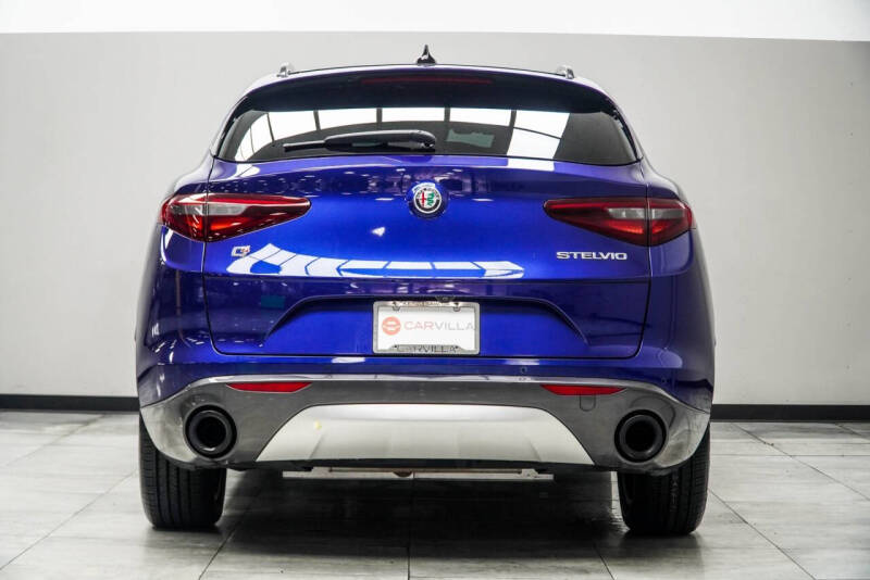 2022 Alfa Romeo Stelvio Ti