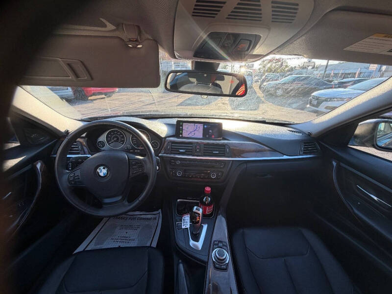2013 BMW 3 Series 328i