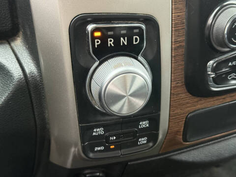 2017 RAM 1500 Laramie