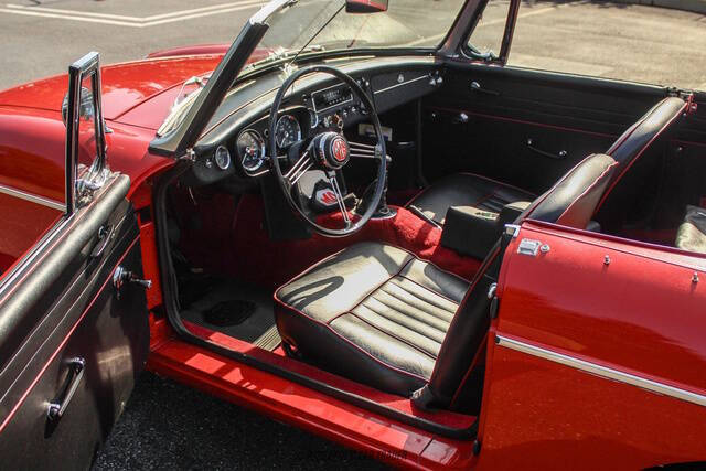 1965 MG MGB