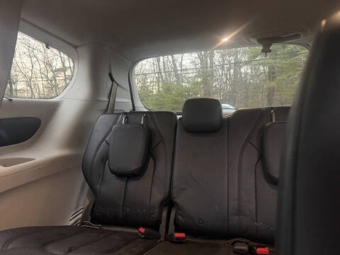 2018 Chrysler Pacifica Touring L