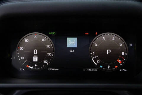 2024 Land Rover Defender 130 V8 P500