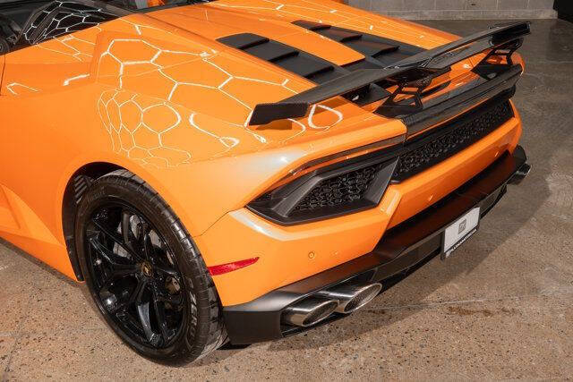 2019 Lamborghini Huracan LP 580-2 Spyder