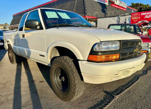 2000 Chevrolet S-10
