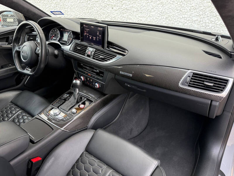 2018 Audi RS 7 4.0T quattro performance