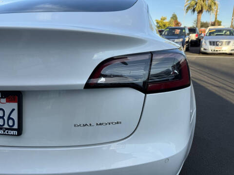 2020 Tesla Model 3 Long Range