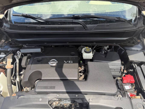 2014 Nissan Pathfinder Platinum