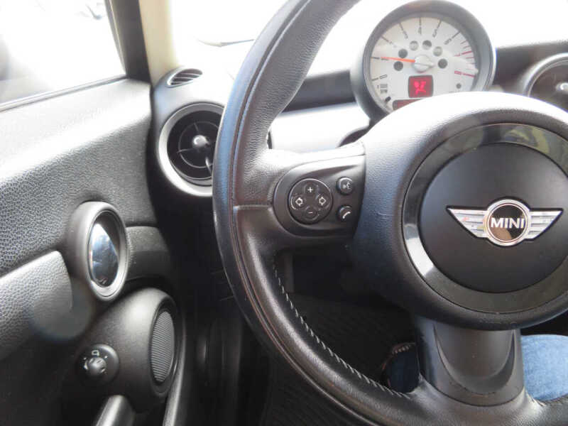 2011 MINI Cooper