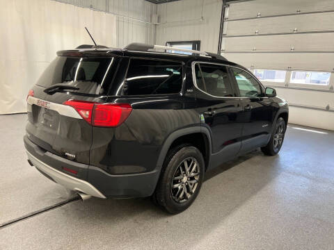 2017 GMC Acadia SLT-1