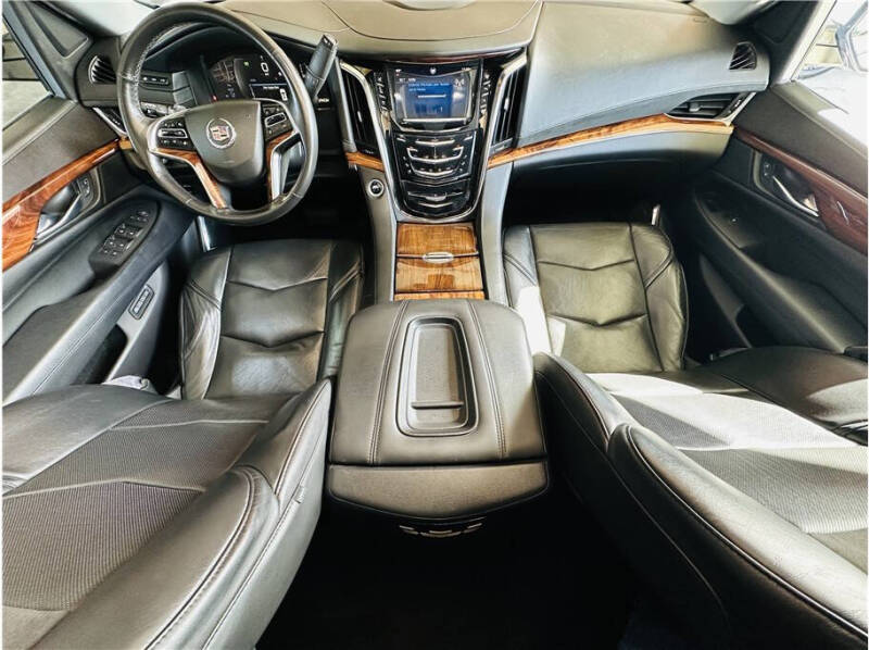 2015 Cadillac Escalade ESV Premium