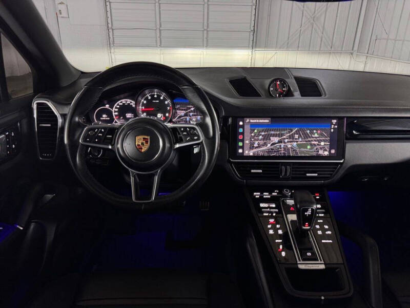 2022 Porsche Cayenne S