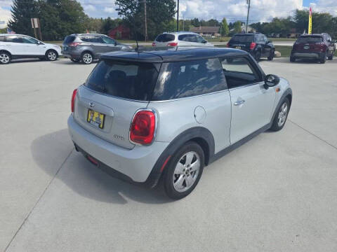 2015 MINI Hardtop 2 Door Cooper