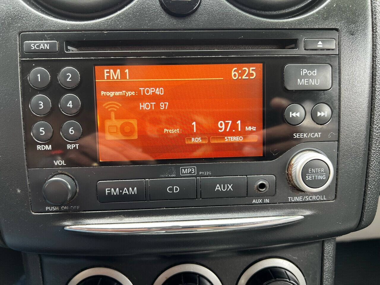 2011 Nissan Rogue SV AWD 4dr Crossover - Off White exterior view 15