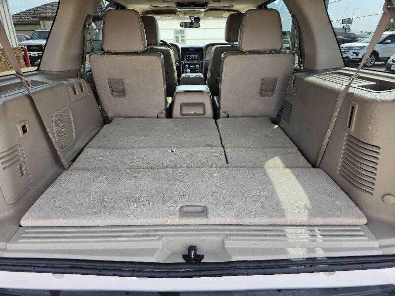 2017 Lincoln Navigator Select