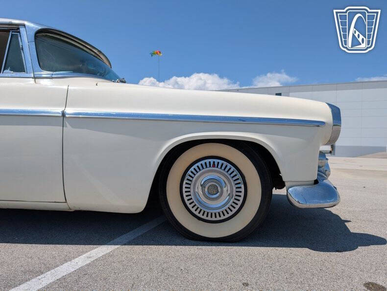 1955 Chrysler Windsor