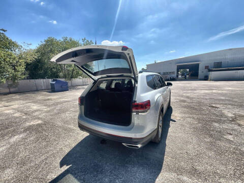 2023 Volkswagen Atlas SE