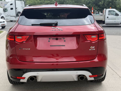 2017 Jaguar F-PACE S