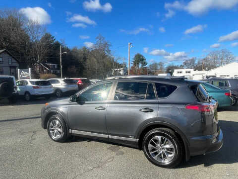 2017 Toyota RAV4 Hybrid XLE