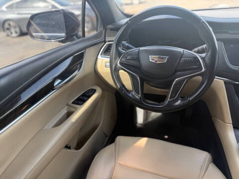 2018 Cadillac XT5